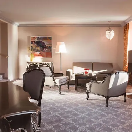 Carlton - The Leading Of The World 5* St. Moritz
