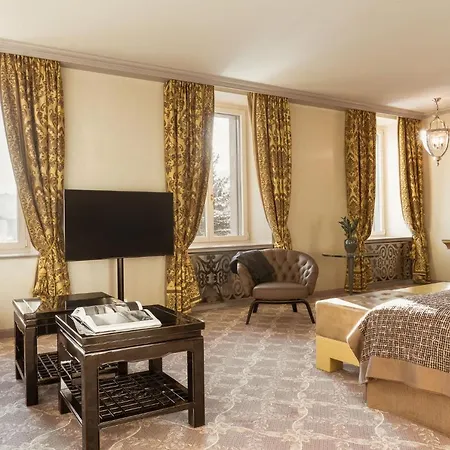 Carlton - The Leading Of The World