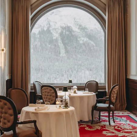 Hotel Carlton - The Leading Of The World