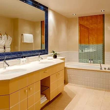 Carlton - The Leading Of The World Hotel 5*