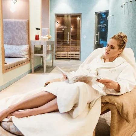 Carlton - The Leading Of The World Hotel