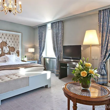 Carlton - The Leading Of The World Hotel 5*