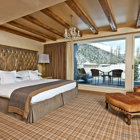 Hotel Carlton - The Leading Of The World