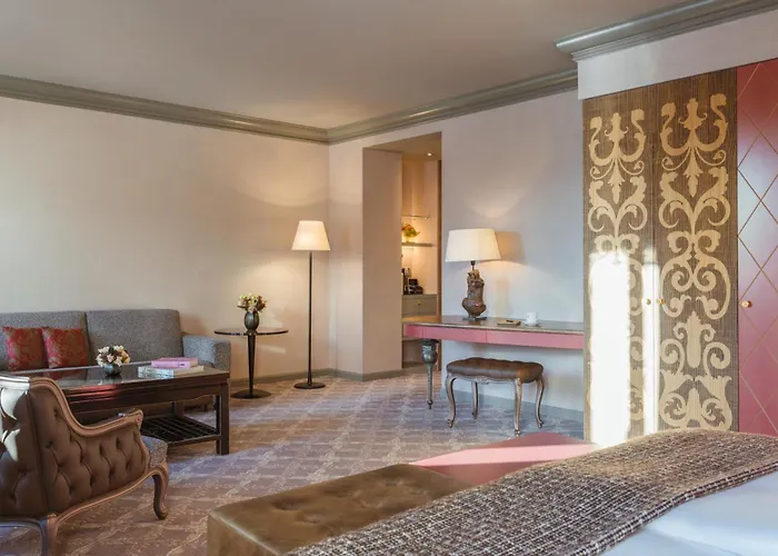 Carlton - The Leading Of The World St. Moritz