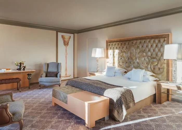 Carlton - The Leading Of The World 5*