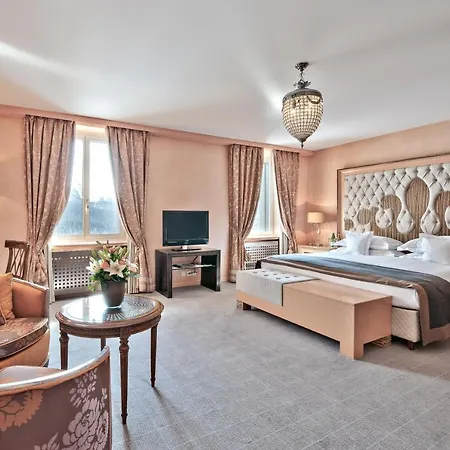 Carlton - The Leading Of The World