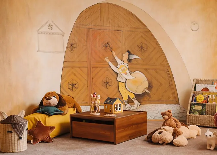 Hotel Carlton - The Leading Of The World