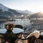 Carlton - The Leading Of The World Hotel