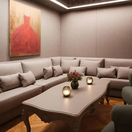 Carlton - The Leading Of The World Σεντ Μόριτζ