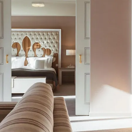 Carlton - The Leading Of The World Hotel St. Moritz