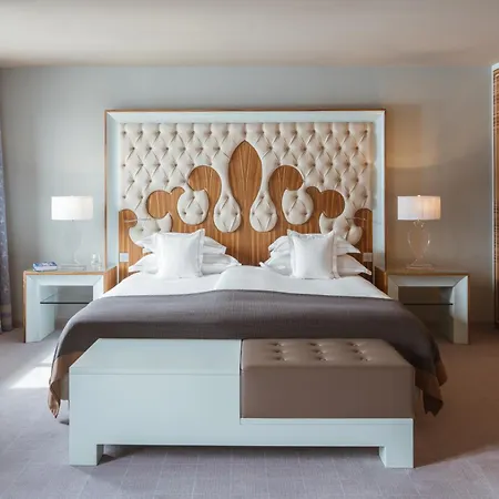 Carlton - The Leading Of The World Hotel 5*