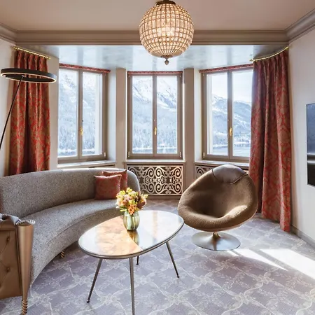 Ξενοδοχείο Carlton - The Leading Of The World 5*