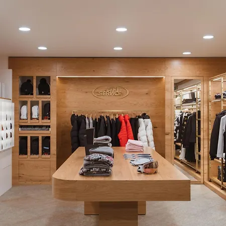 Carlton - The Leading Of The World 5* サンモリッツ