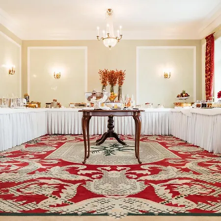 Carlton - The Leading Of The World 5* Σεντ Μόριτζ