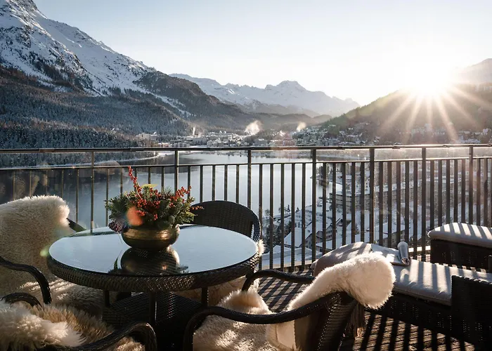 Carlton - The Leading Of The World فندق