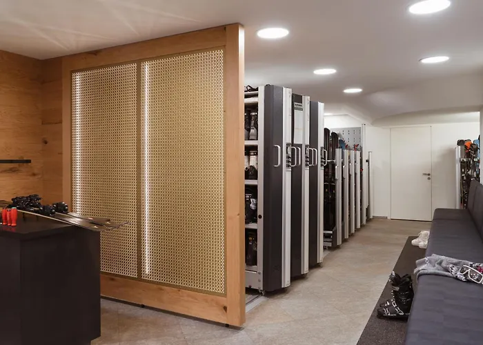 Carlton - The Leading Of The World فندق 5*